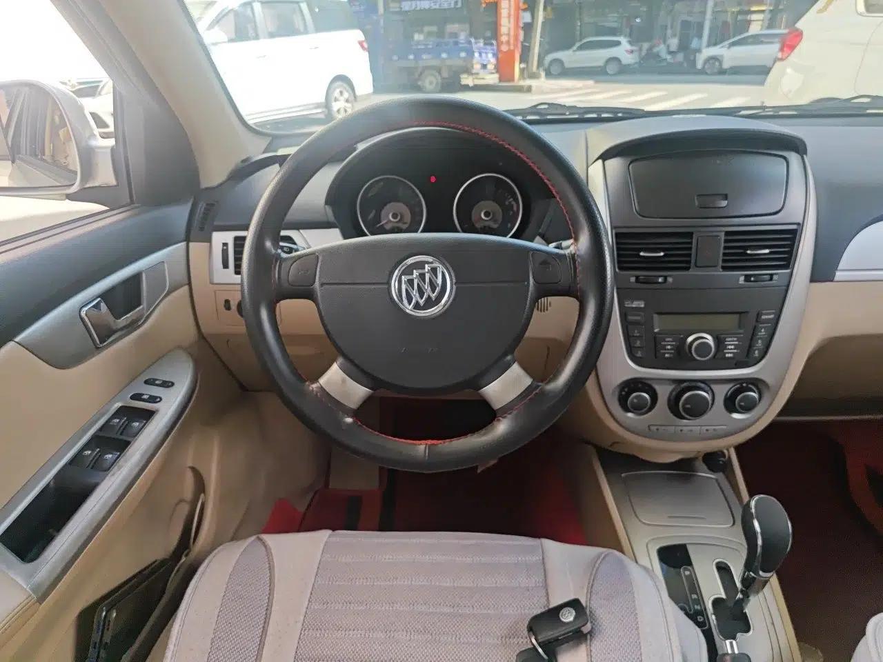 Buick Excelle 2013 1.5L Automatic Classic Model — миниатюра 11
