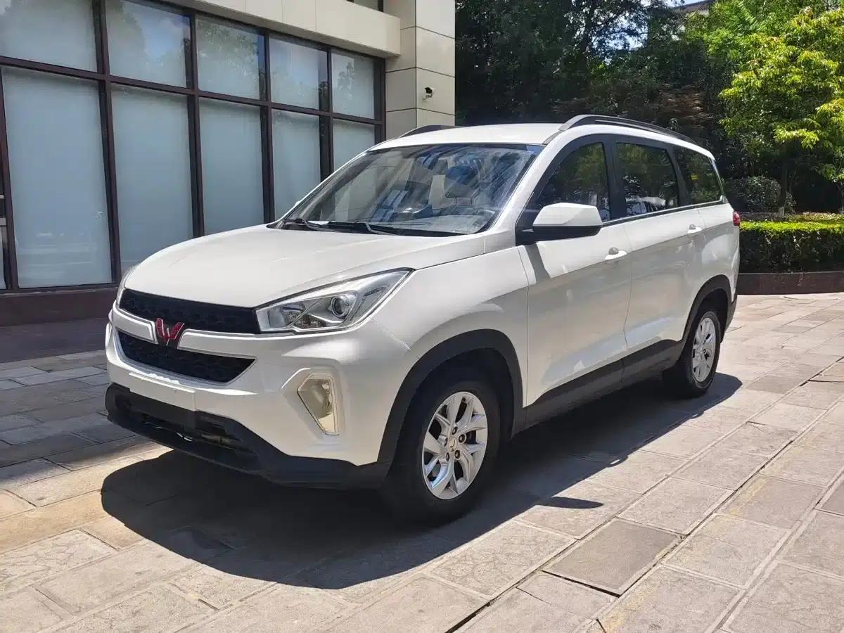 Wuling Hongguang S3 2018 1.5L Manual Comfort Model (National V Emission Standard) — миниатюра 2