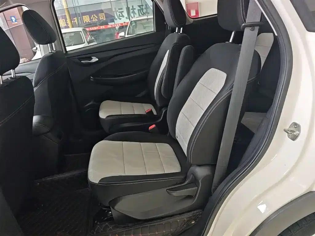 Wuling Hongguang S3 2019 1.5L Manual Standard Model (National VI Emission Standard) — миниатюра 17