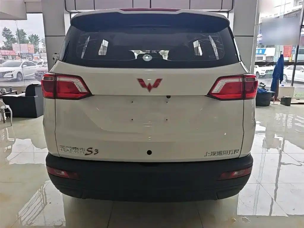 Wuling Hongguang S3 2019 1.5L Manual Standard Model (National VI Emission Standard) — миниатюра 6