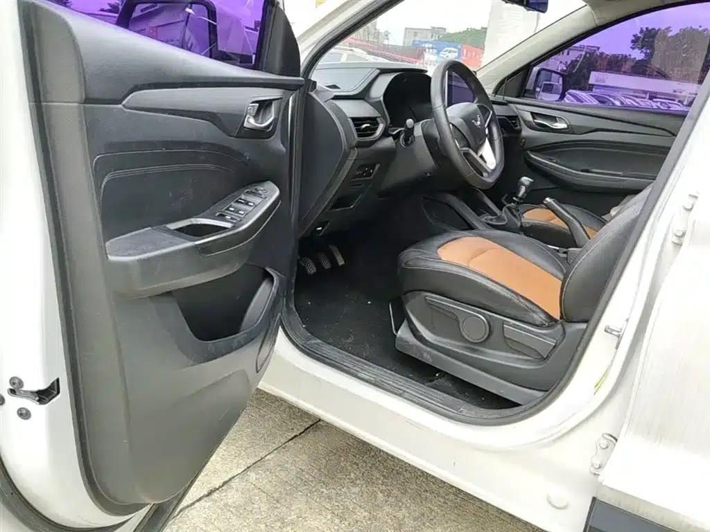Wuling Hongguang S3 2019 1.5L Manual Comfort Model (National VI Emission Standard) — миниатюра 16