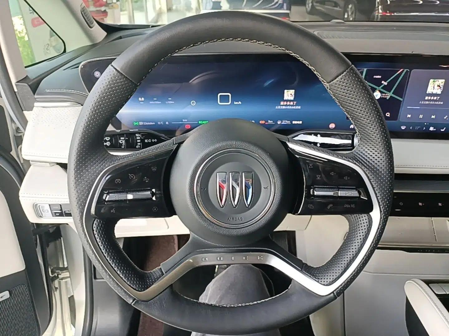 Buick GL8 New Energy 2024 Lu Zun Deluxe Edition 7-Seater — миниатюра 14
