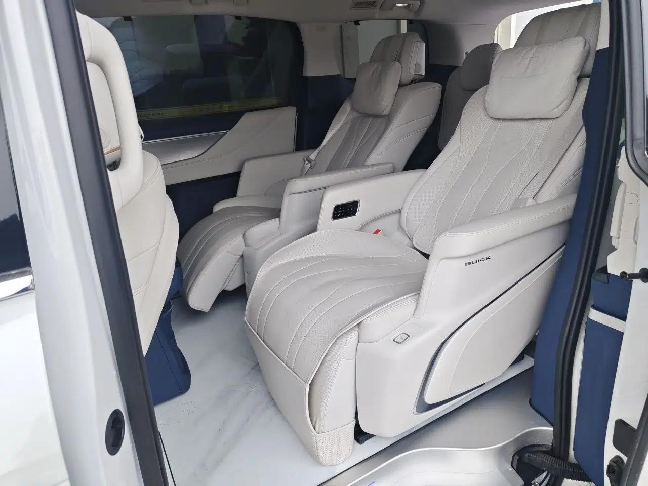 Buick GL8 New Energy 2024 Lu Zun Luxury Edition 7-Seater — миниатюра 18