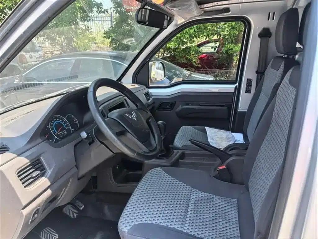 Wuling Rongguang New Truck 2023 Model 2.0L Single Cab Extended Standard Edition LJM20B — миниатюра 9