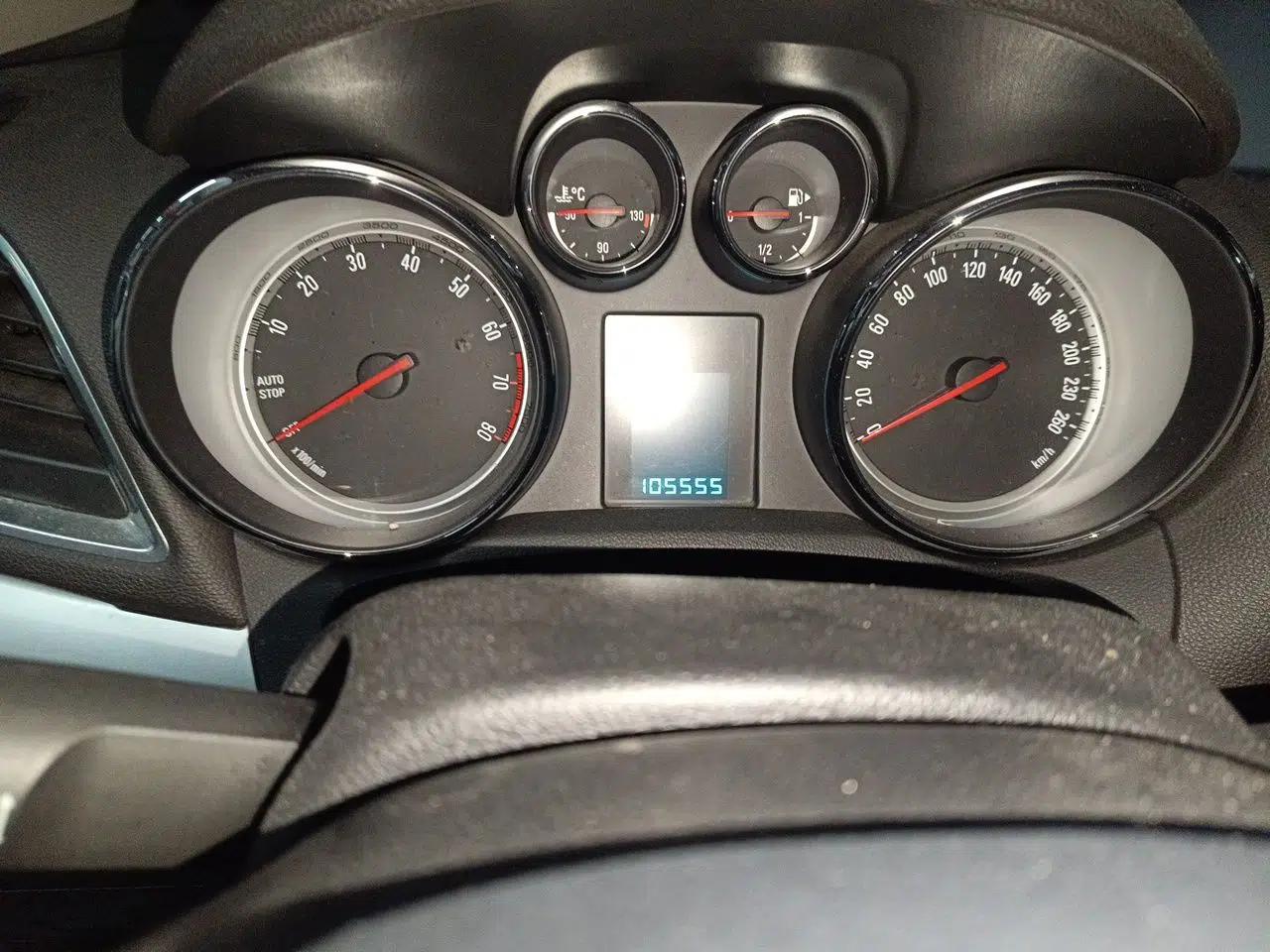 Buick Encore 2015 1.4T Automatic Two-Wheel Drive Urban Elite Version — миниатюра 13