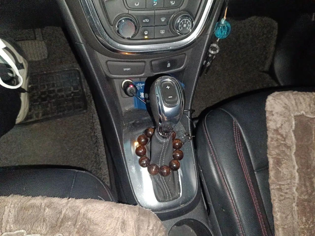 Buick Encore 2015 1.4T Automatic Two-Wheel Drive Urban Elite Version — миниатюра 15