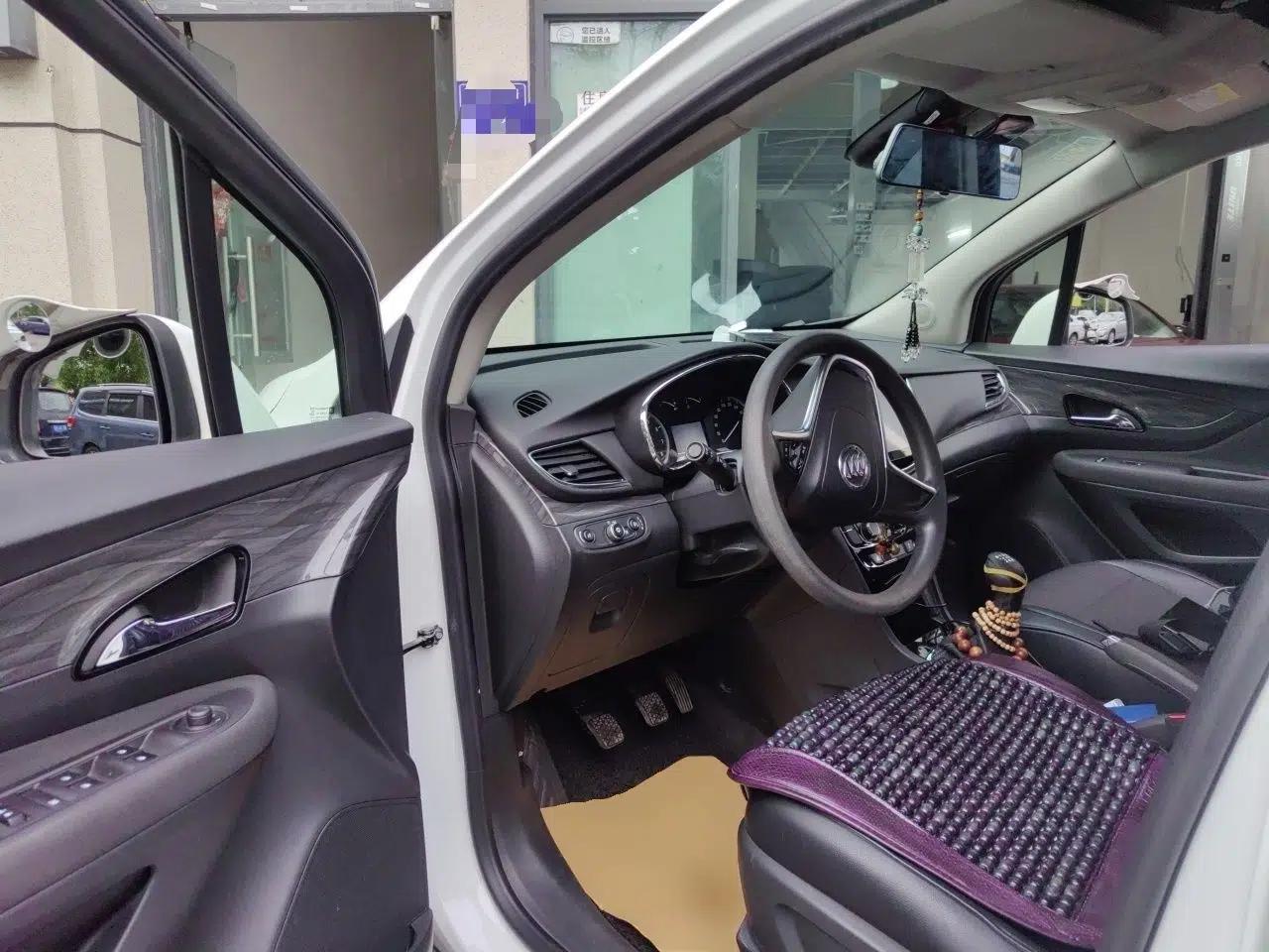 Buick Encore 2016 18T Manual Two-Wheel Drive Urban Advanced Model — миниатюра 17