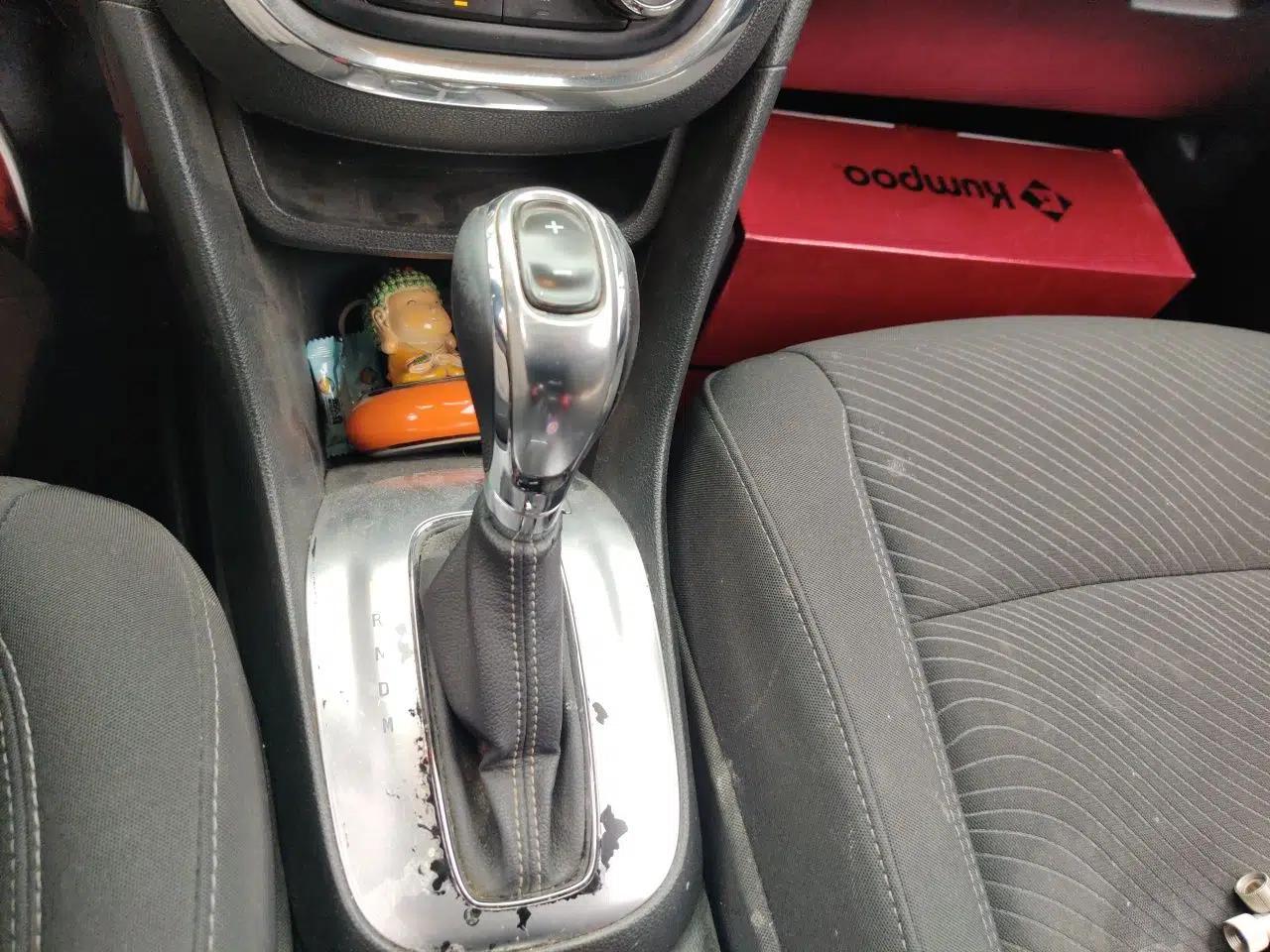 Buick Encore 2013 1.4T Automatic Two-Wheel Drive Elite Model — миниатюра 15