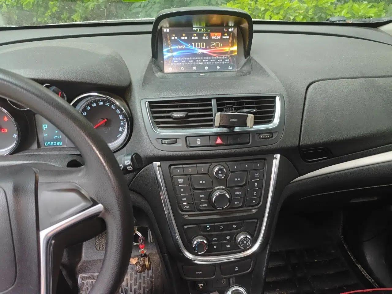 Buick Encore 2015 1.4T Automatic Two-Wheel Drive Urban Elite Version — миниатюра 14
