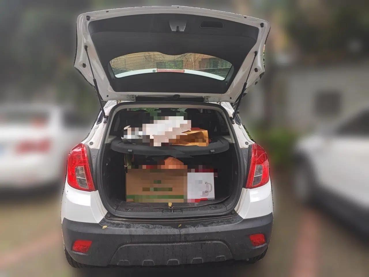 Buick Encore 2015 1.4T Automatic Two-Wheel Drive Urban Elite Version — миниатюра 20