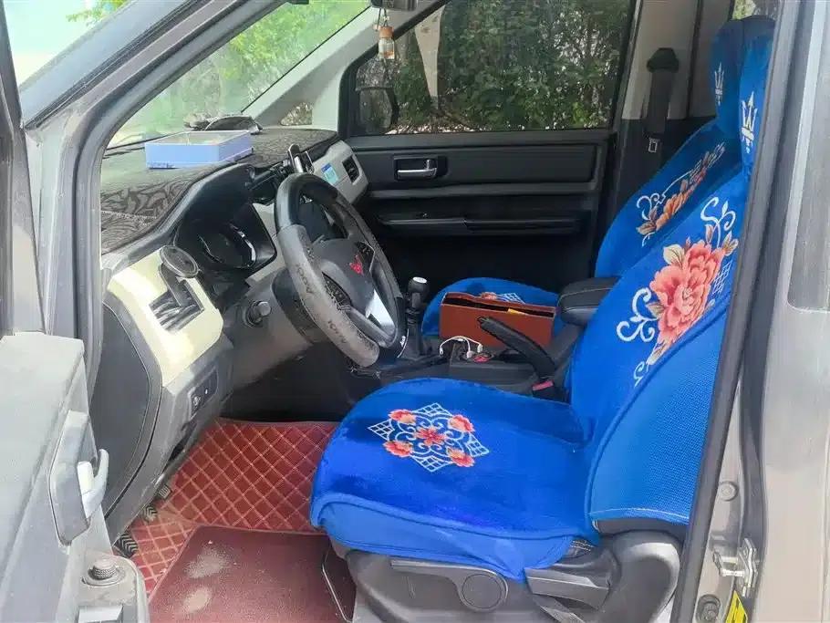 Wuling Journey 2021 1.5T Manual Deluxe Edition — миниатюра 9