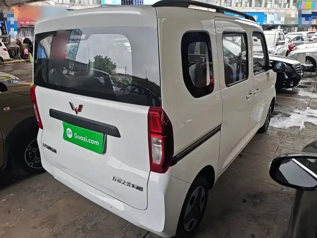 Wuling Sunshine New Energy 2025 Model 305km/h Progressive Edition — миниатюра 7