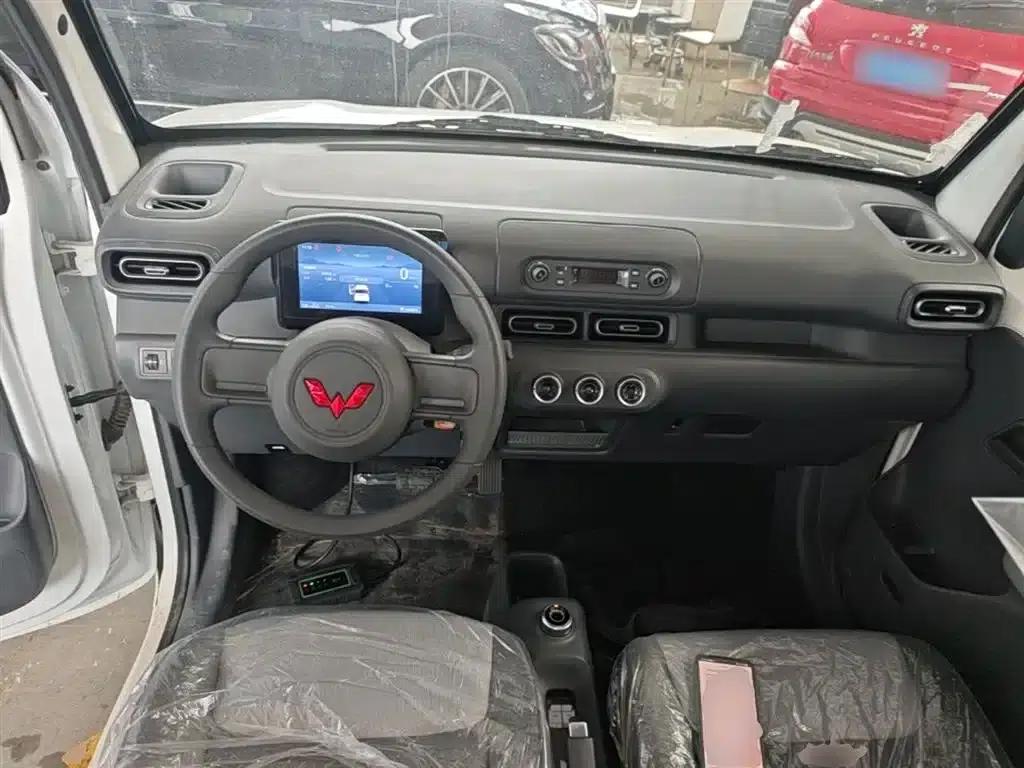 Wuling Sunshine New Energy 2025 Model 305km/h Progressive Edition — миниатюра 10