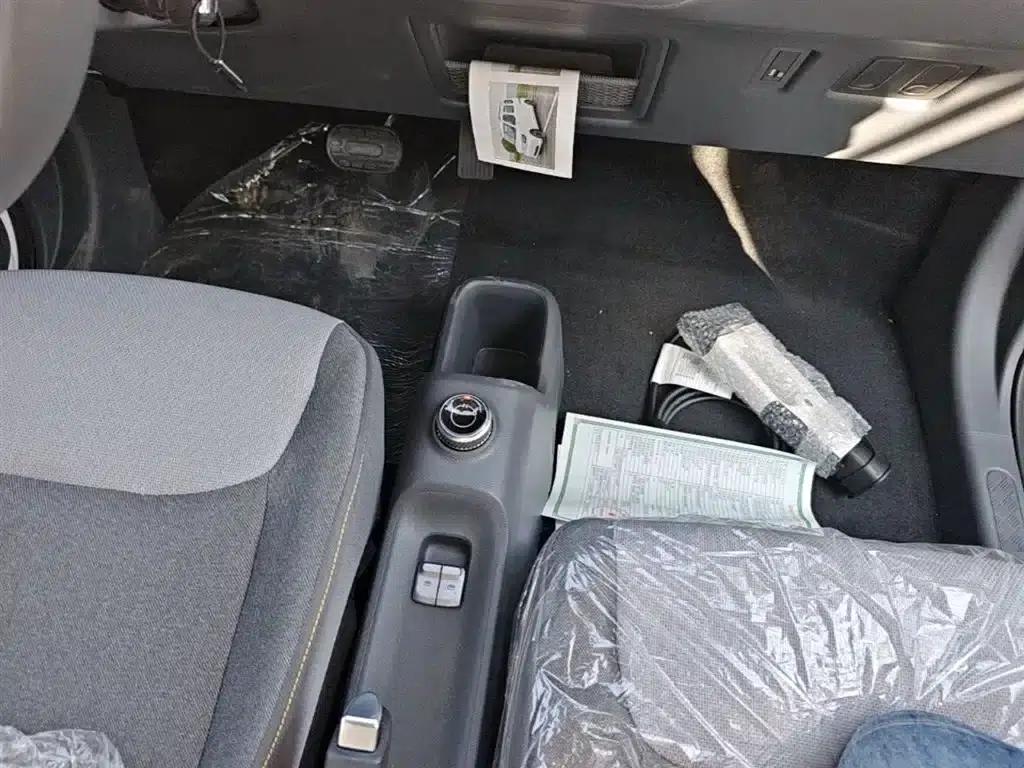 Wuling Sunshine New Energy 2025 Model 305km/h Progressive Edition — миниатюра 14