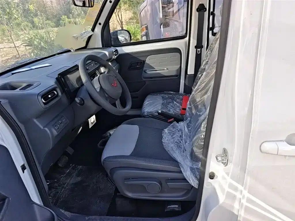Wuling Sunshine New Energy 2025 Model 305km/h Progressive Edition — миниатюра 15