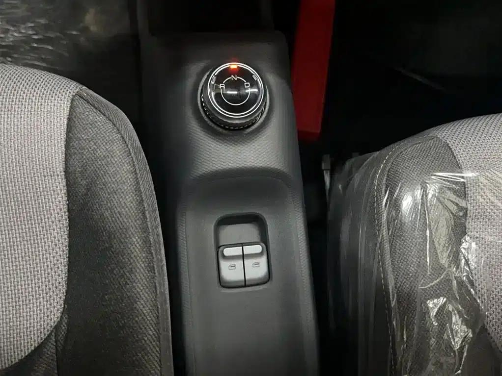 Wuling Sunshine New Energy 2025 Model 305km/h Progressive Edition — миниатюра 18