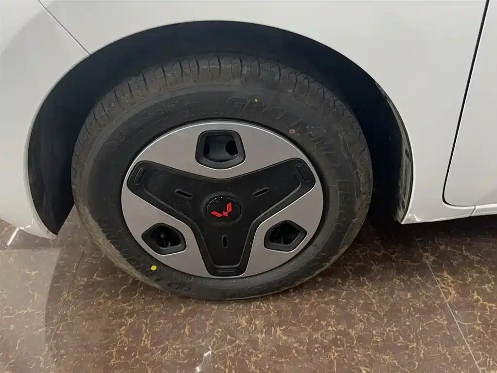 Wuling Sunshine New Energy 2025 Model 305km/h Progressive Edition — миниатюра 5