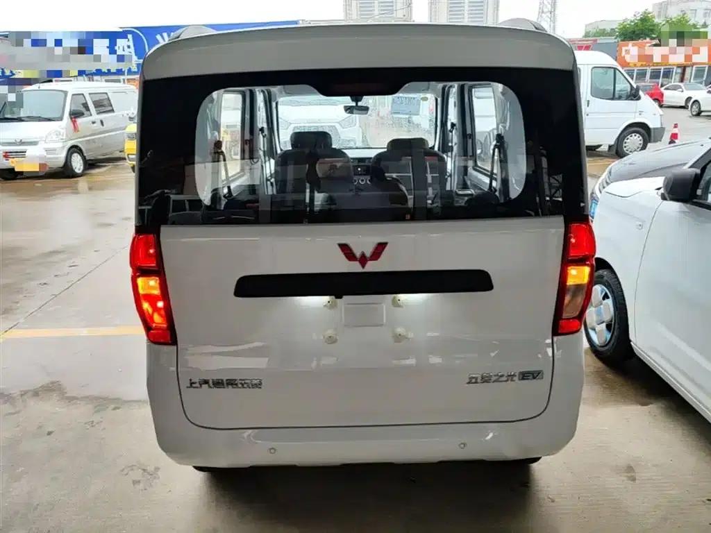 Wuling Sunshine New Energy 2025 Model 305km/h Progressive Edition — миниатюра 6