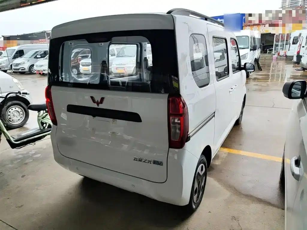 Wuling Sunshine New Energy 2025 Model 305km/h Progressive Edition — миниатюра 7