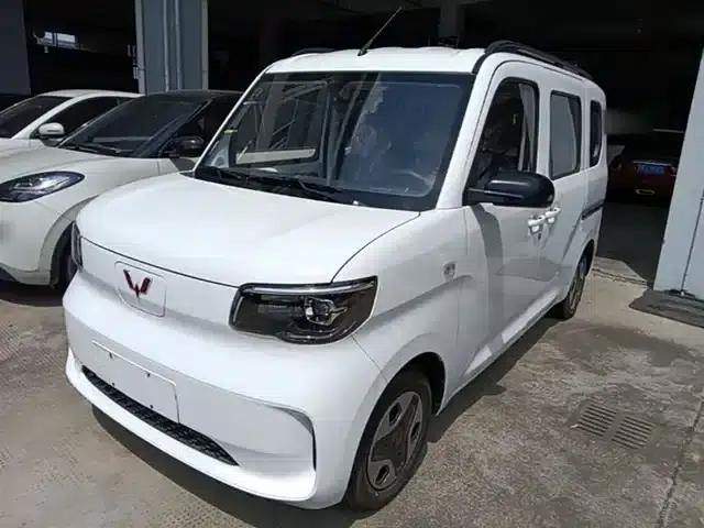 Wuling Sunshine New Energy 2025 Model 305km/h Progressive Edition