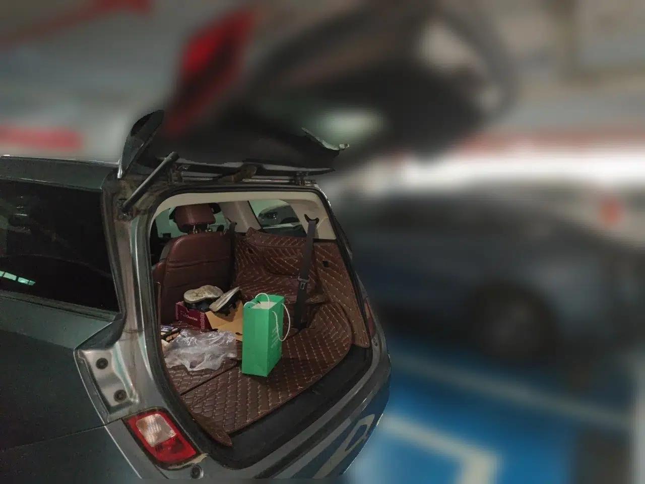 Buick GL6 2018 18T 6-Seater Prestige Model — миниатюра 20