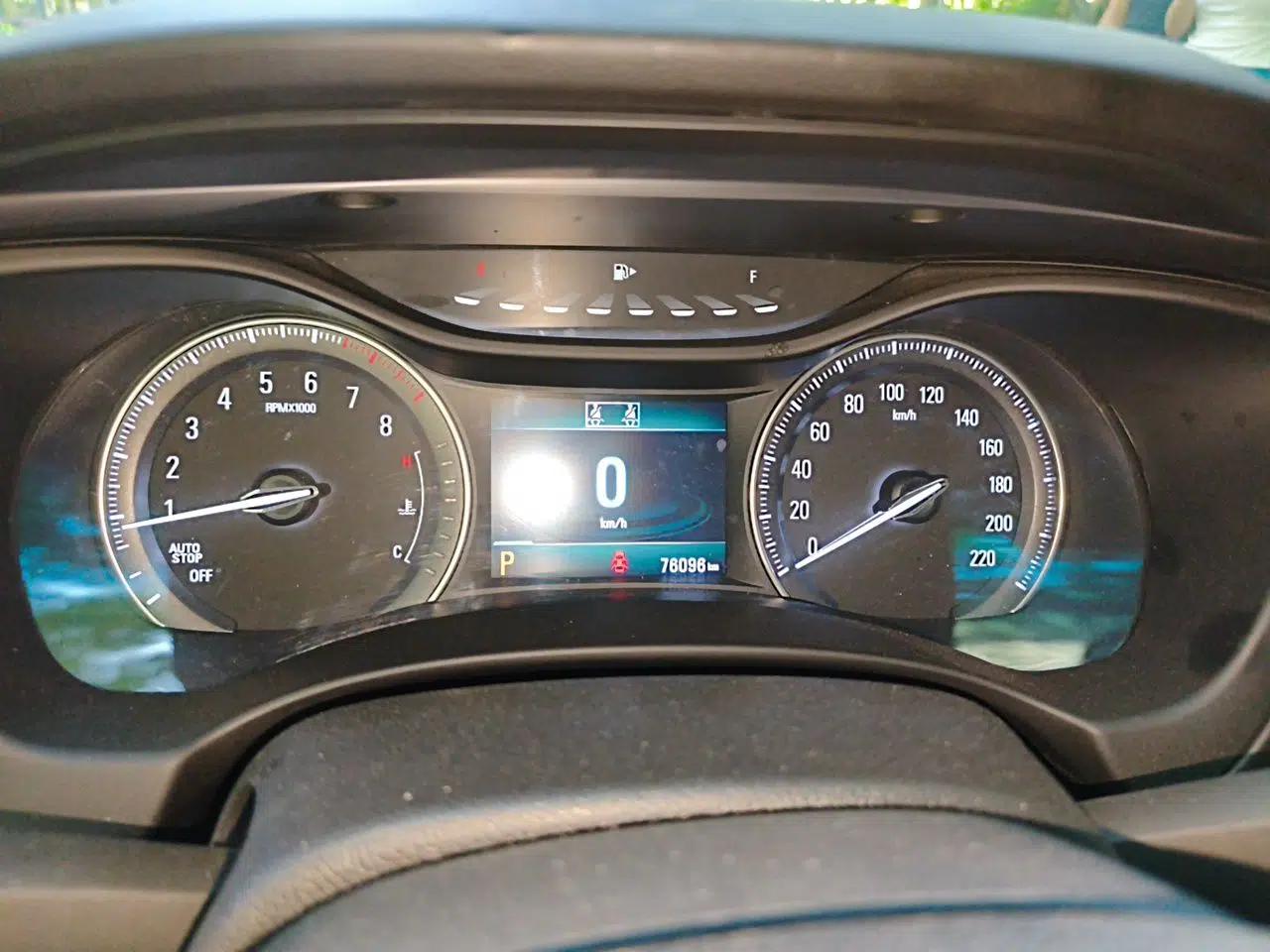 Buick GL6 2018 18T 6-Seater Prestige Model — миниатюра 12
