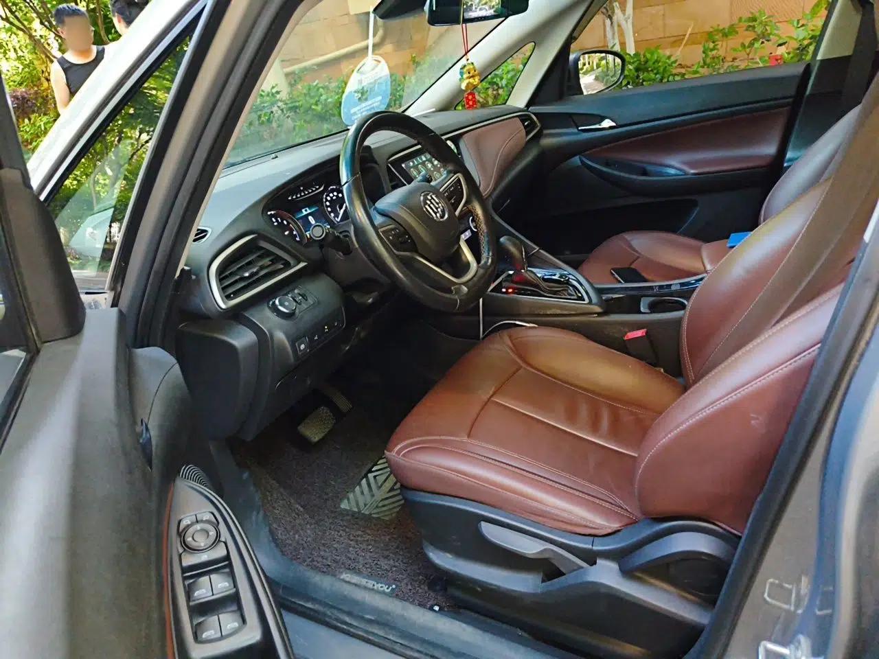 Buick GL6 2018 18T 6-Seater Prestige Model — миниатюра 16