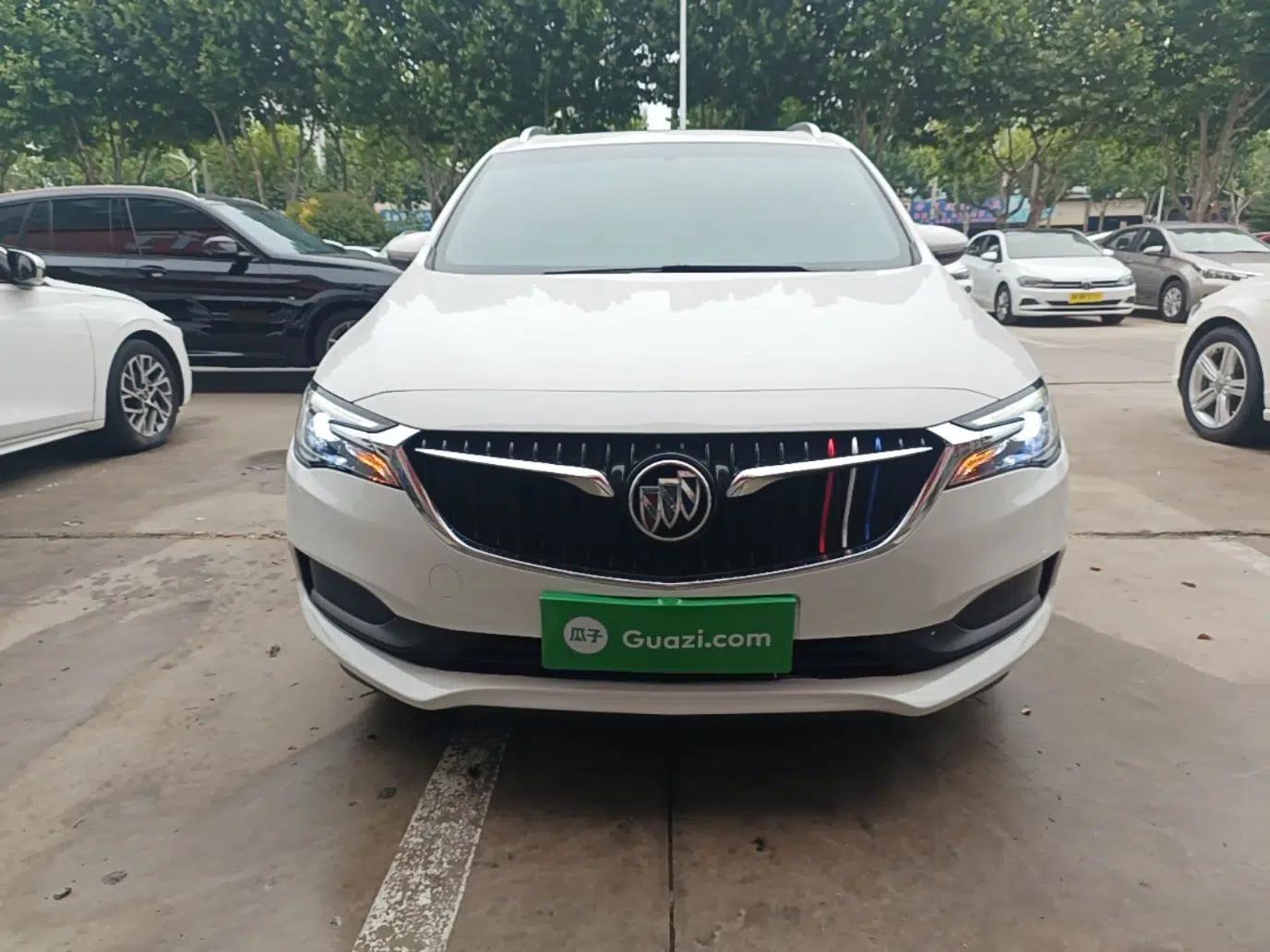 Buick GL6 2021 323T Mild Hybrid Connect Luxury Model — миниатюра 2