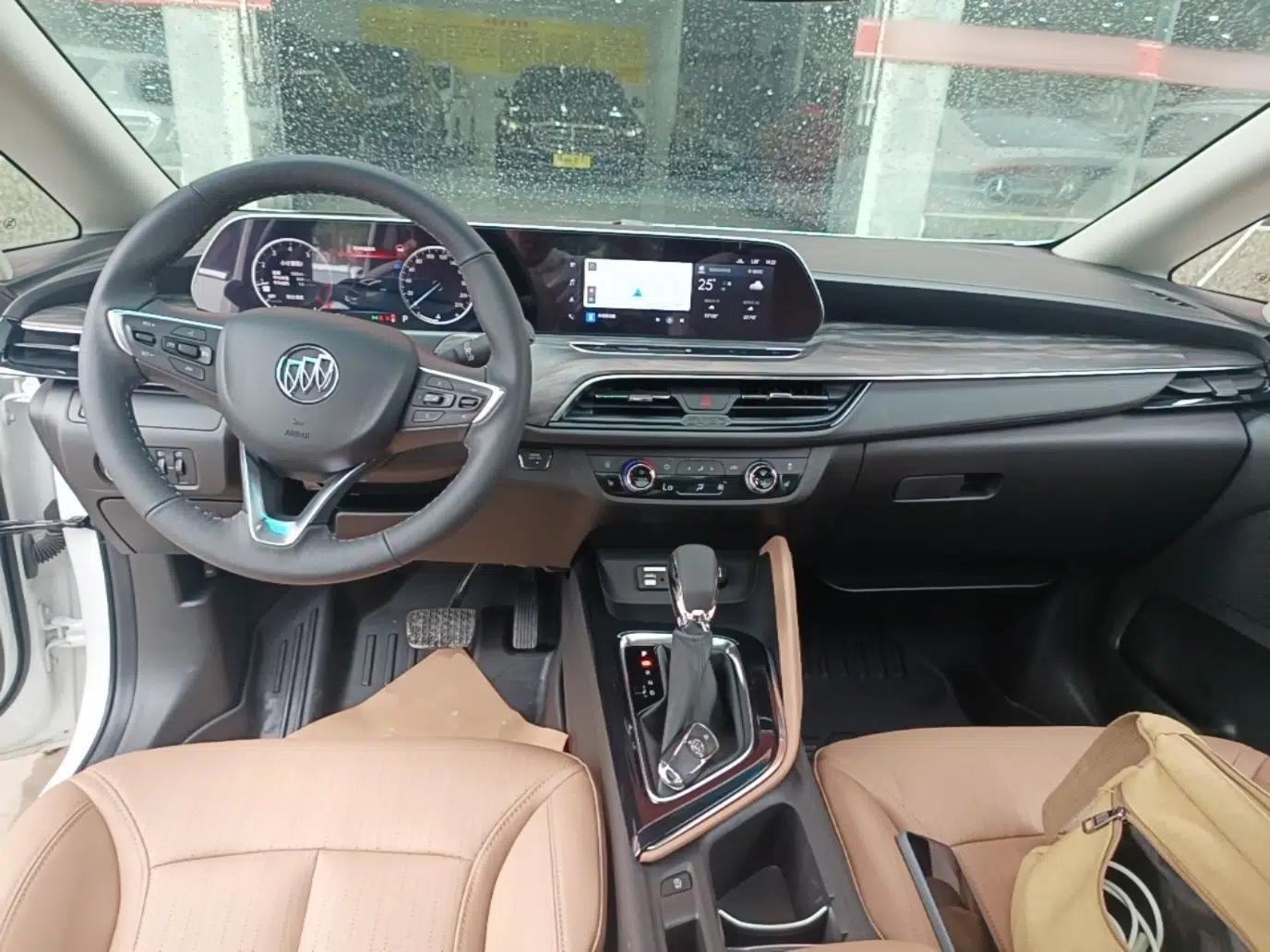 Buick GL6 2021 323T Mild Hybrid Connect Luxury Model — миниатюра 13