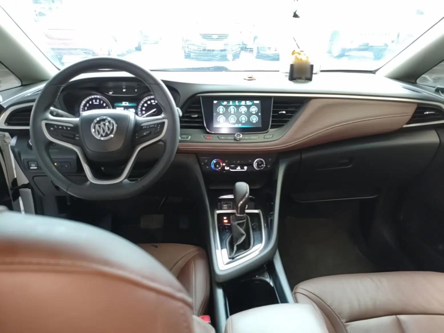 Buick GL6 2019 18T 6-Seater Connected Luxury Version China VI Standard — миниатюра 12