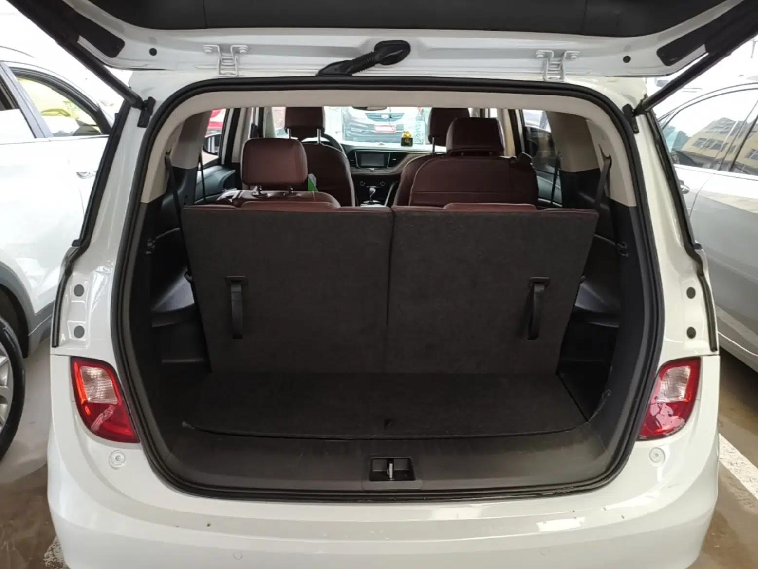 Buick GL6 2019 18T 6-Seater Connected Luxury Version China VI Standard — миниатюра 21
