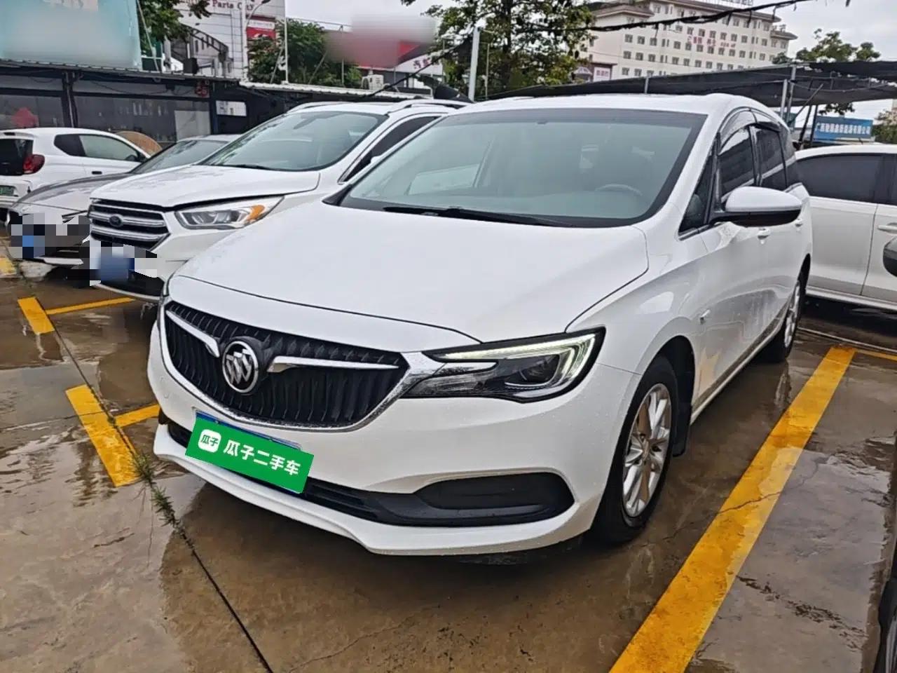 Buick GL6 2018 18T 6-Seater Elite Model — миниатюра 1
