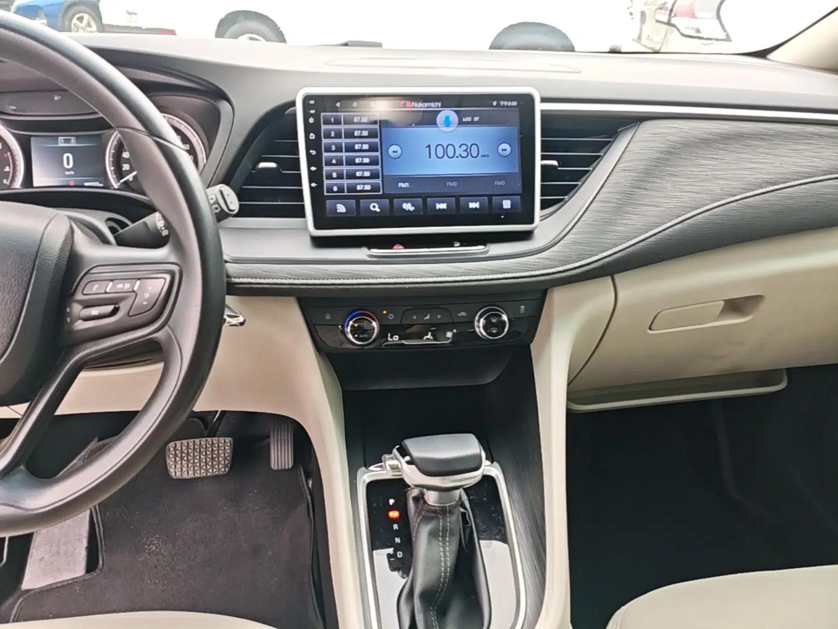 Buick GL6 2018 18T 6-Seater Elite Model — миниатюра 16