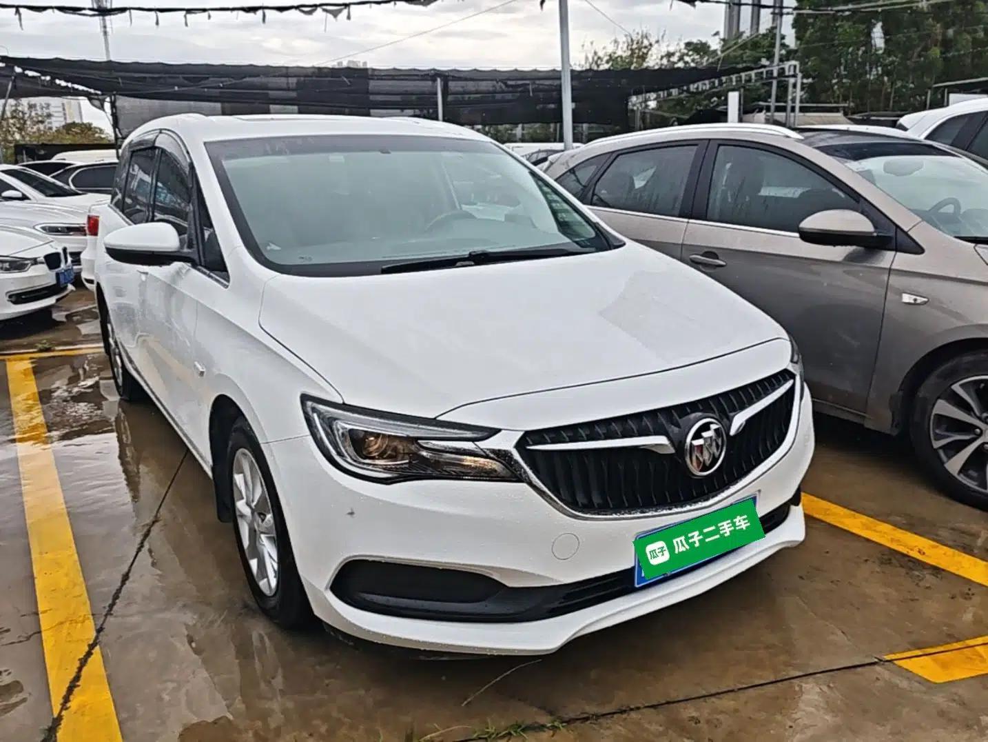 Buick GL6 2018 18T 6-Seater Elite Model — миниатюра 3