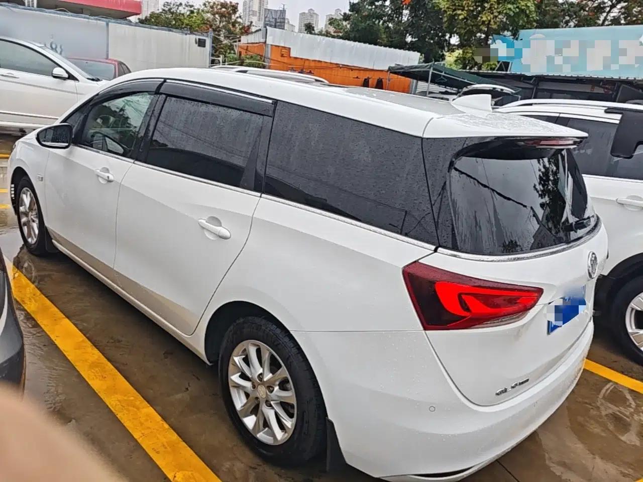 Buick GL6 2018 18T 6-Seater Elite Model — миниатюра 4