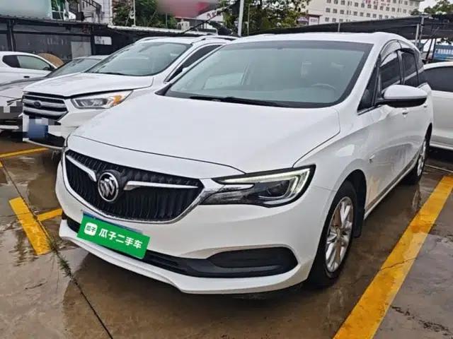 Buick GL6 2018 18T 6-Seater Elite Model