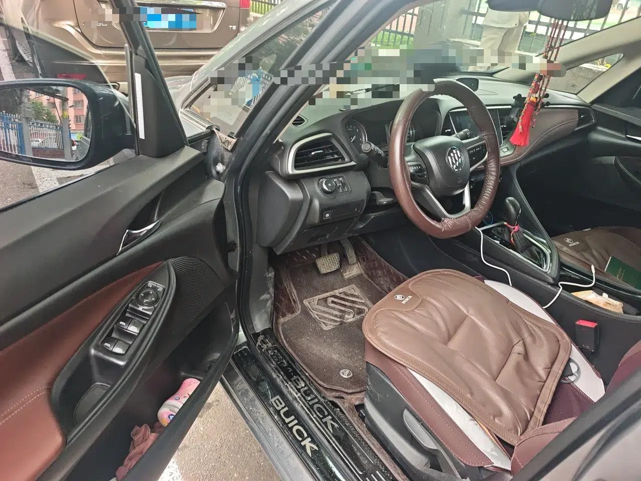 Buick GL6 2018 18T 6-Seater Luxury Model — миниатюра 17