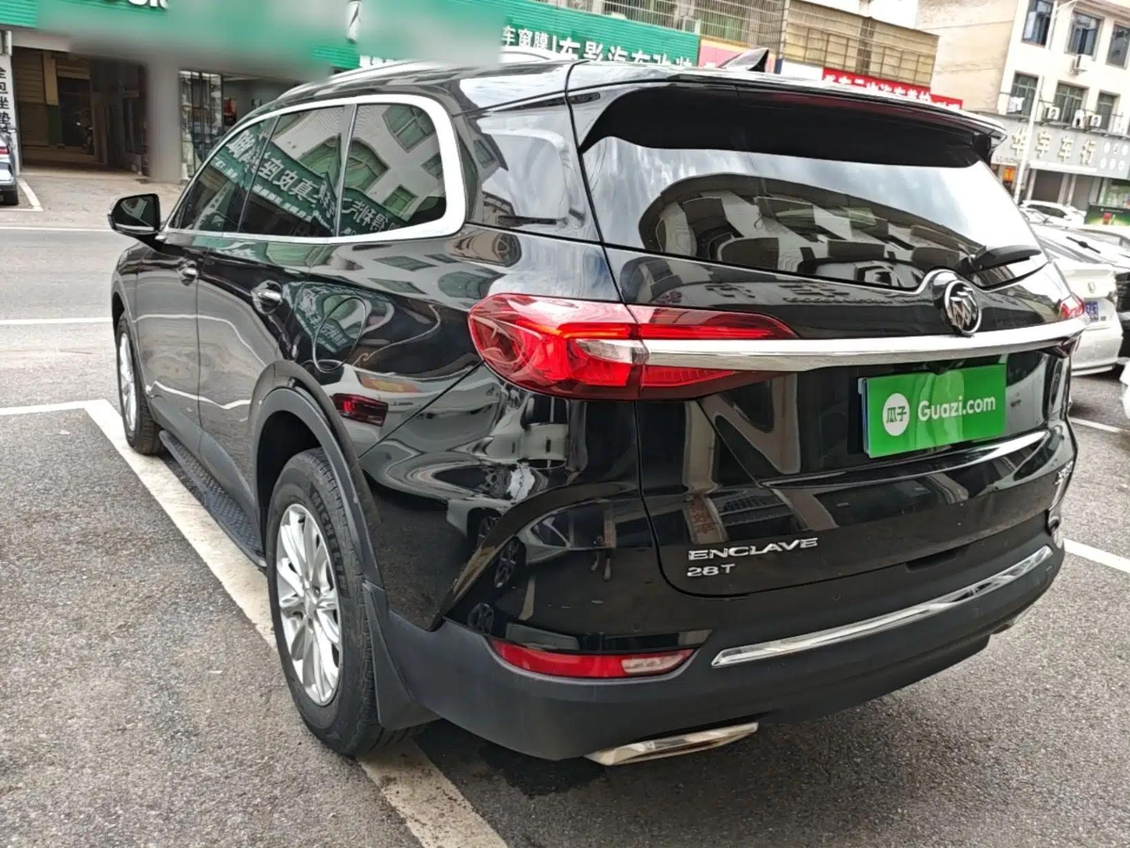 Buick Enclave 2020 28T Two-Wheel Drive Luxury Version — миниатюра 4