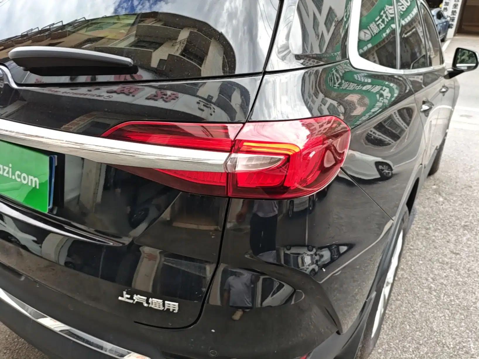 Buick Enclave 2020 28T Two-Wheel Drive Luxury Version — миниатюра 7