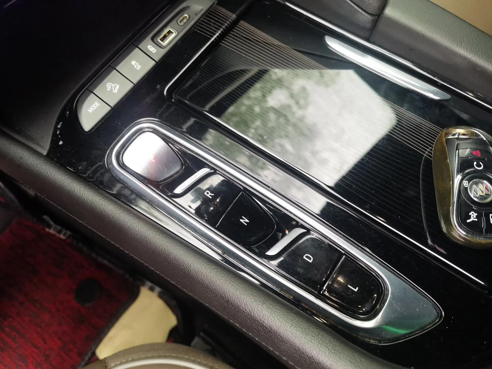 Buick Enclave 2020 28T Four-Wheel Drive Prestige Version — миниатюра 15