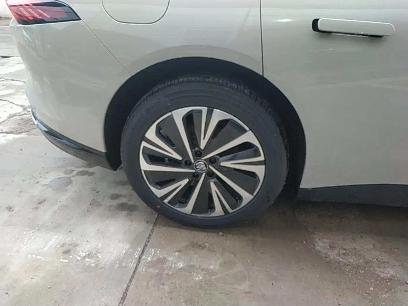 Buick L7 2025 Model Luxury Edition — миниатюра 10