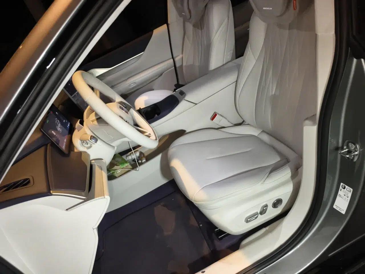 Buick L7 2025 Model Aivia — миниатюра 16