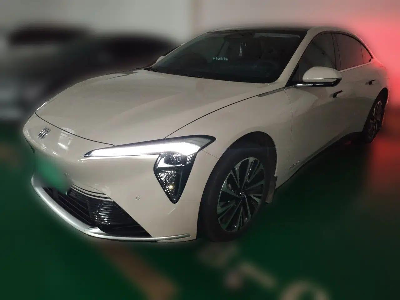 Buick L7 2025 Model Prestige Edition — миниатюра 1