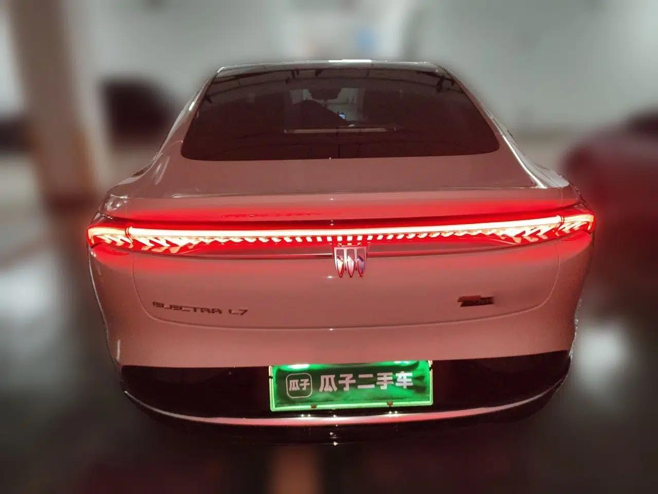 Buick L7 2025 Model Prestige Edition — миниатюра 5