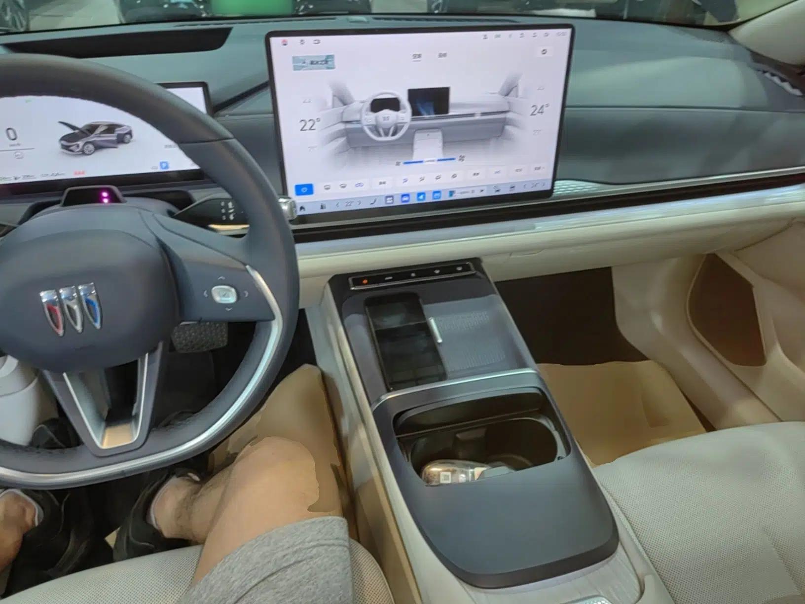 Buick L7 2025 Model Luxury Leisure Smart Driving Edition — миниатюра 12