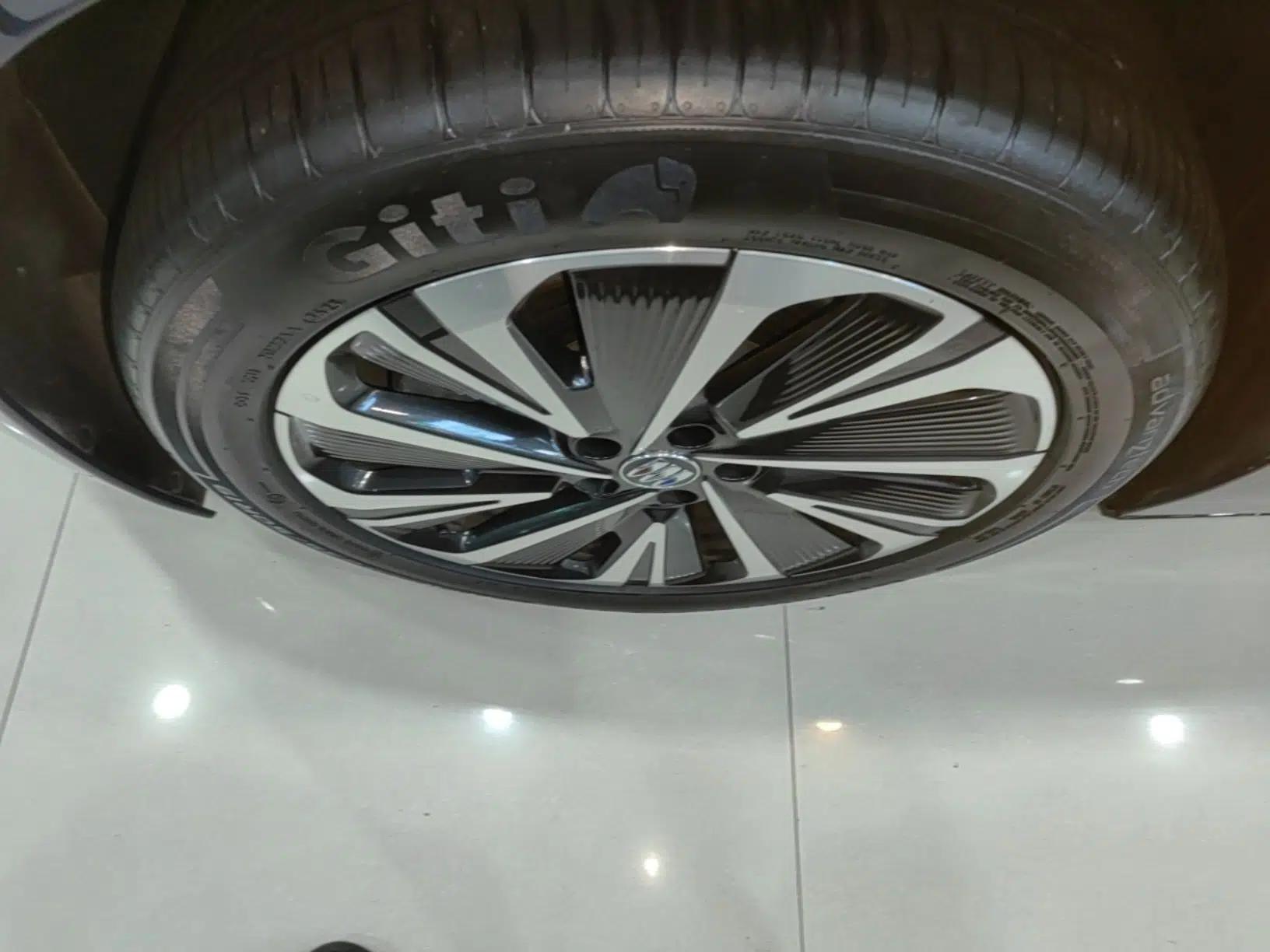 Buick L7 2025 Model Luxury Leisure Smart Driving Edition — миниатюра 9
