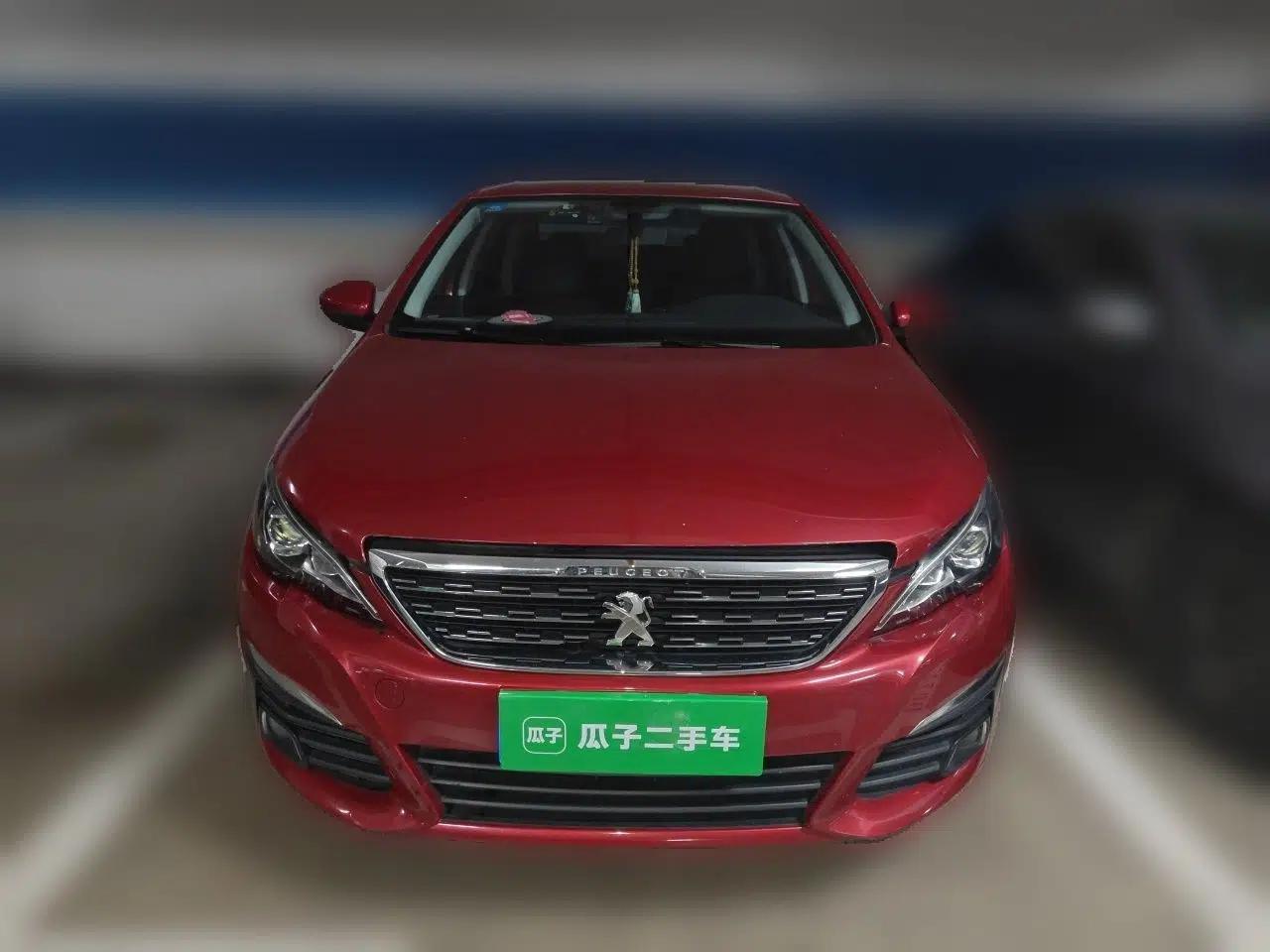 Peugeot 308 2016 230THP Automatic Luxury Edition — миниатюра 2