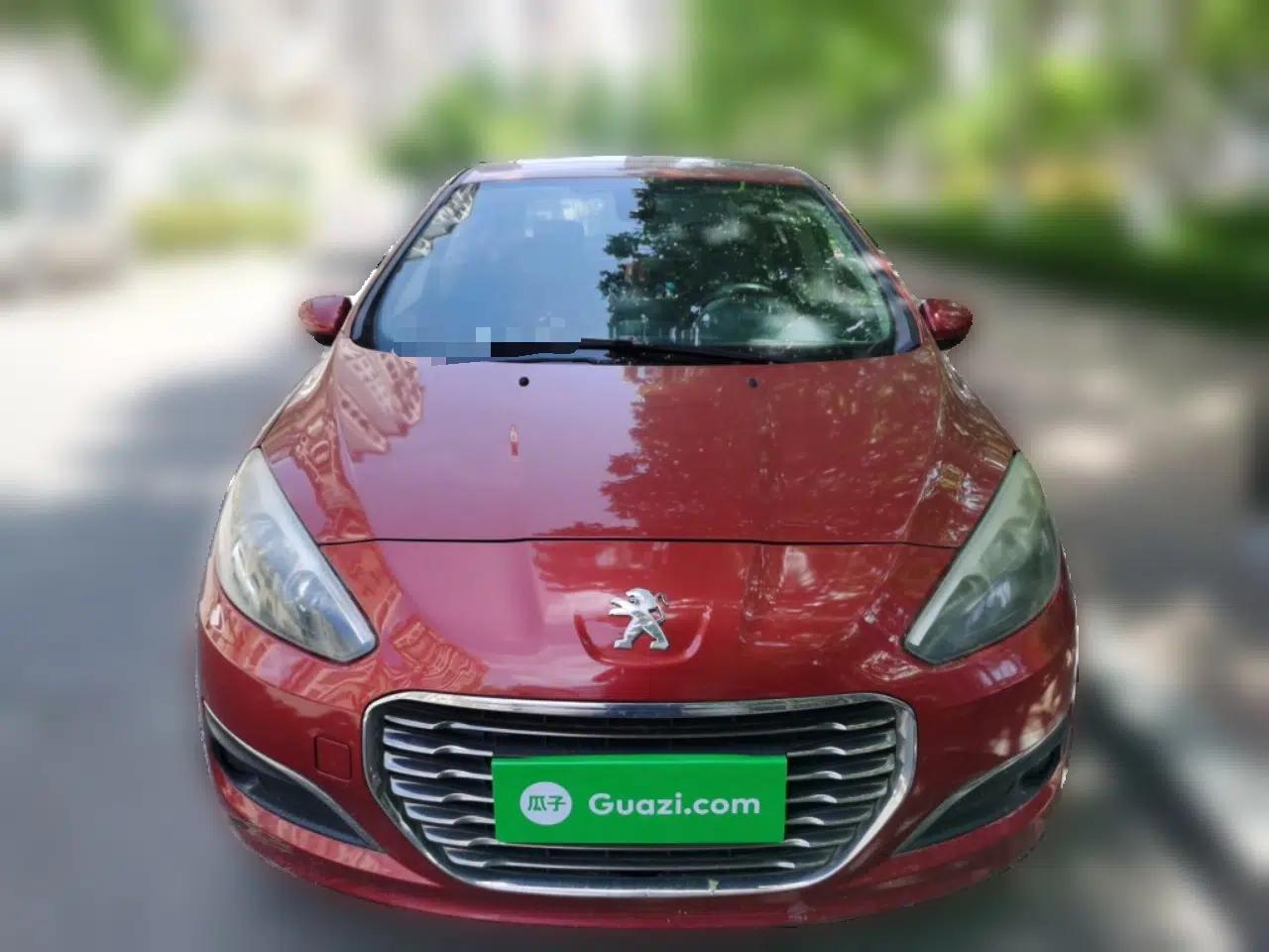 Peugeot 308 2012 2.0L Automatic Luxury Version — миниатюра 2