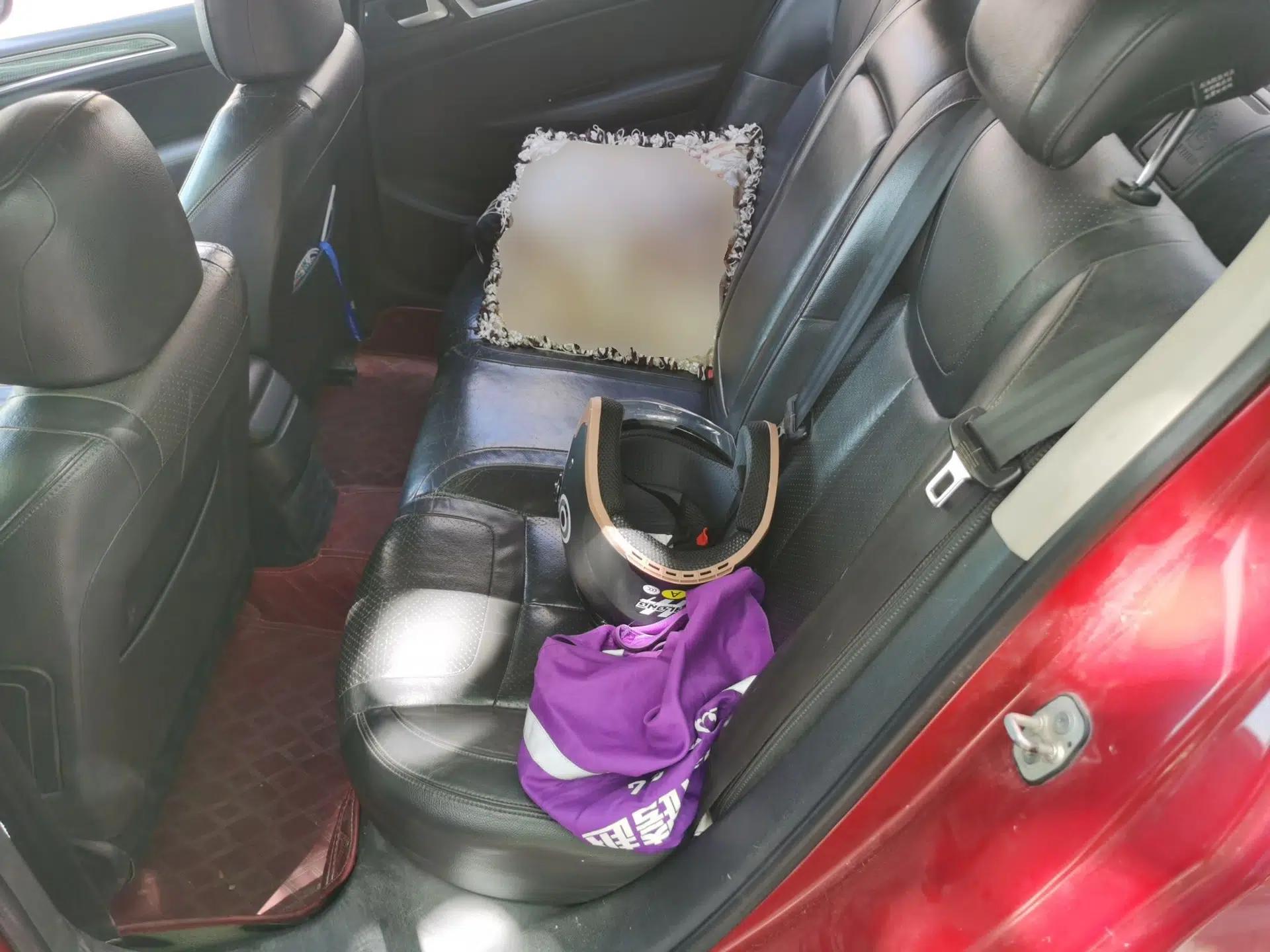 Peugeot 308 2012 2.0L Automatic Luxury Version — миниатюра 18