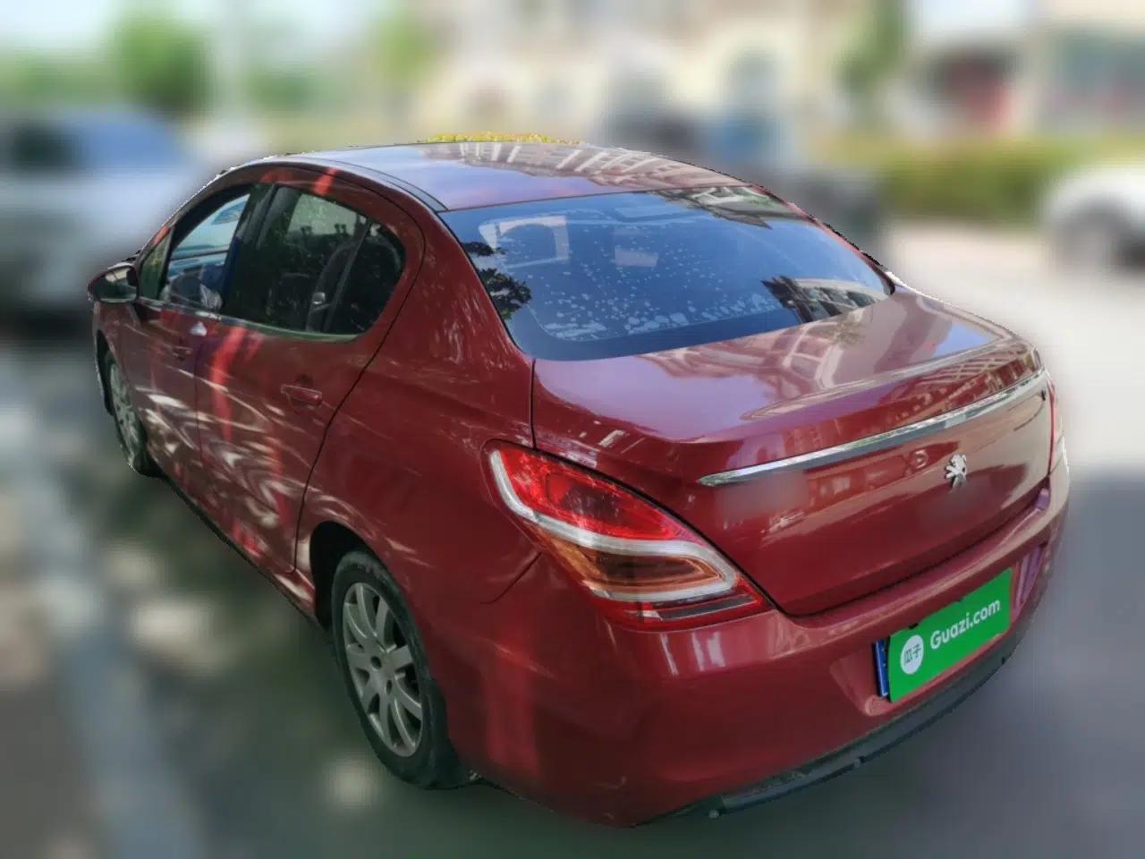 Peugeot 308 2012 2.0L Automatic Luxury Version — миниатюра 4
